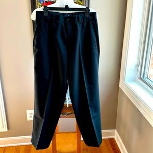 Vintage Men’s Chino Flat Front Dockers Size 33 x 30 Black Relaxed Fit